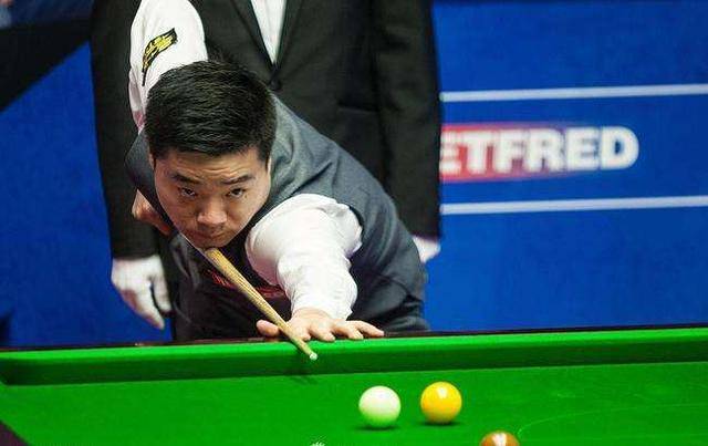 业市场上的 业市场上的