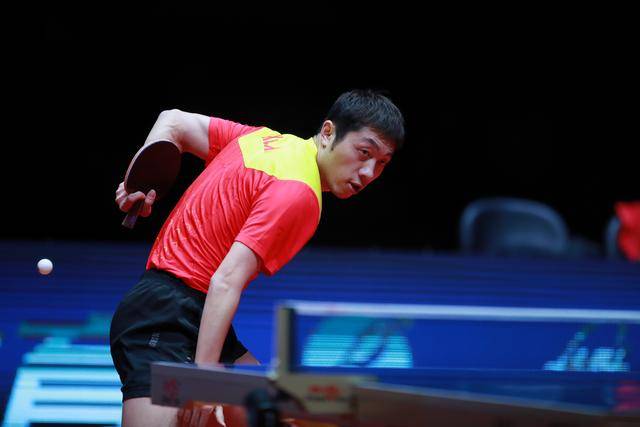 尽管在商业 尽管在商业