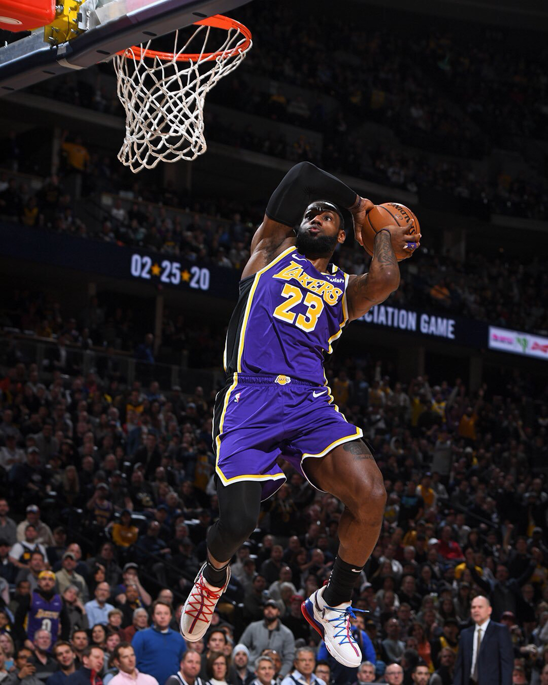 而是对当下 而是对当下